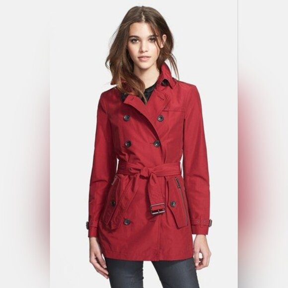 Burberry Women's Trench Coat Jacket Red Brookesby Short Length Size 2 US